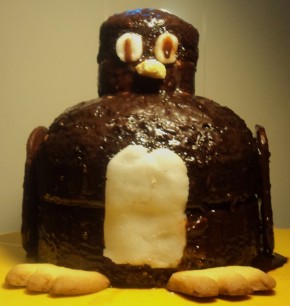 torta pinguino davanti